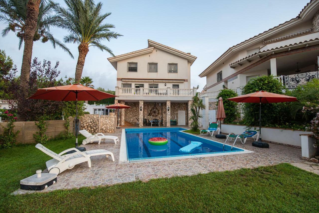 Villa Frente Al Mar ลัมโปยา ภายนอก รูปภาพ